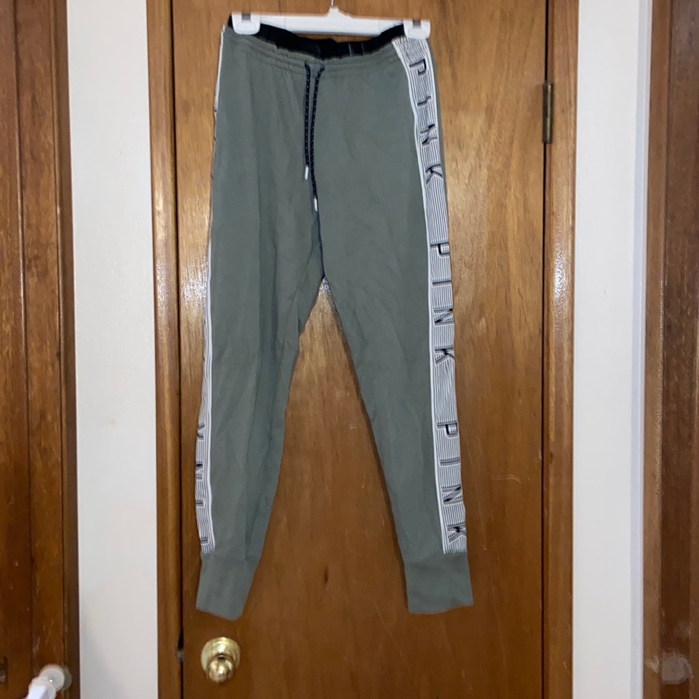 VS Pink joggers